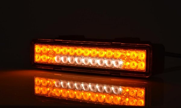 Blinker Lampenfassung vorne BA15S - Lampen - EasyParts-RollerTeile