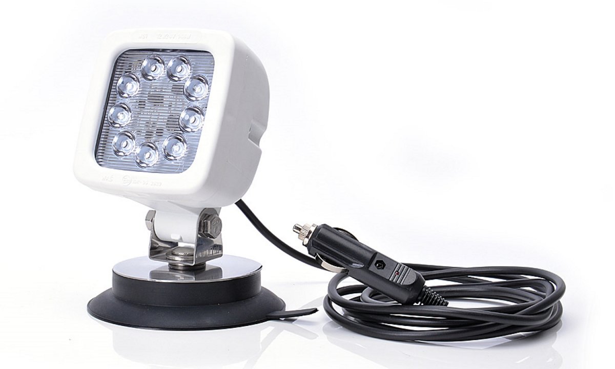 LED Arbeitsscheinwerfer mit Magnetfuß E20 12V 24V 14,4Watt 9LED +Kabe,  64,95 €